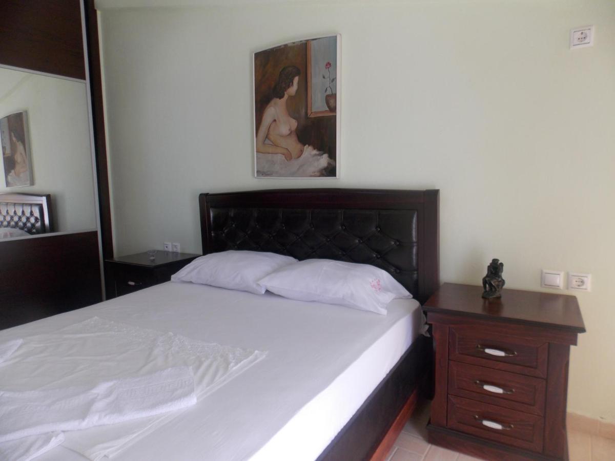 Damian Saranda Hotel Εξωτερικό φωτογραφία