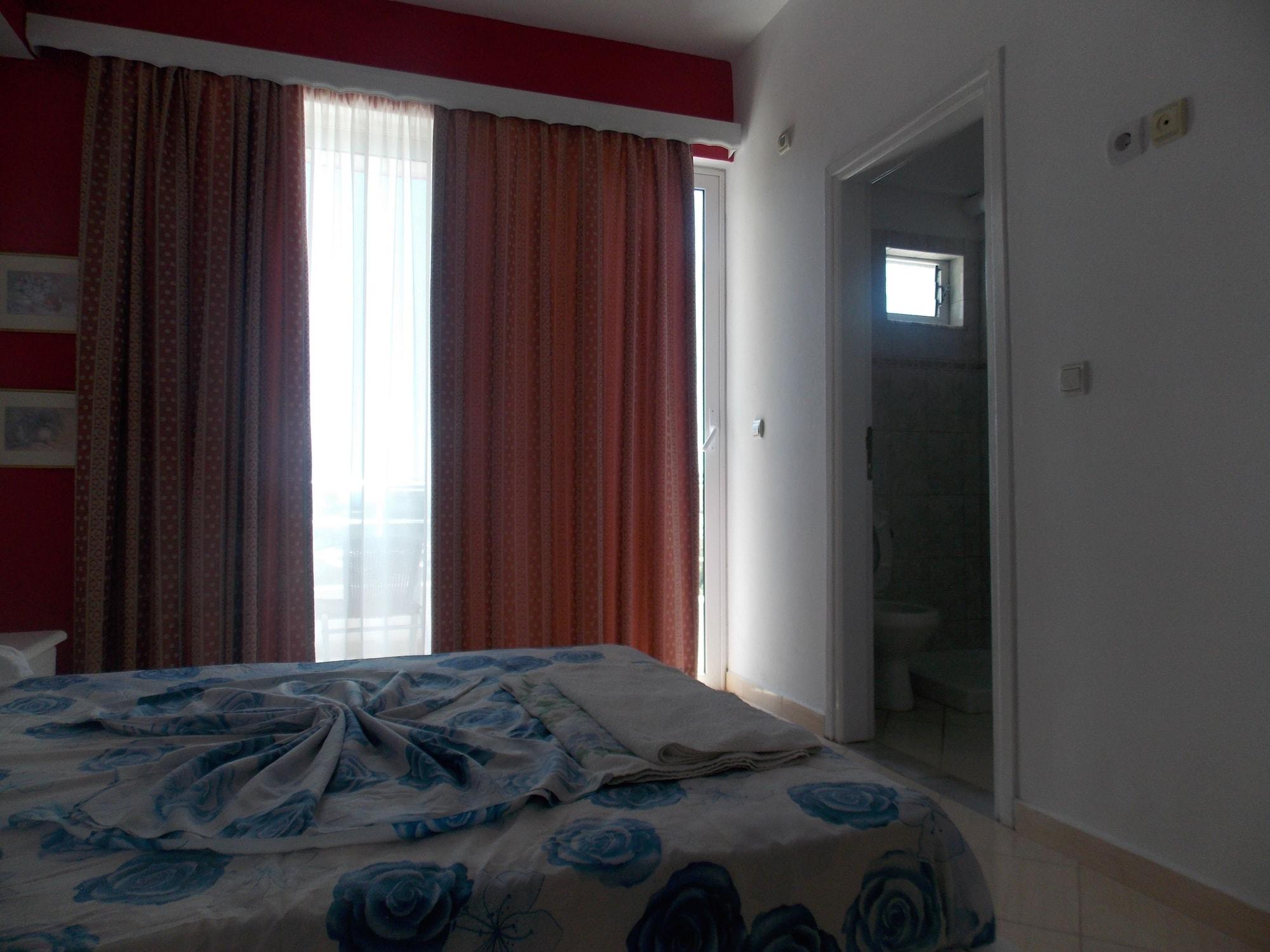 Damian Saranda Hotel Εξωτερικό φωτογραφία